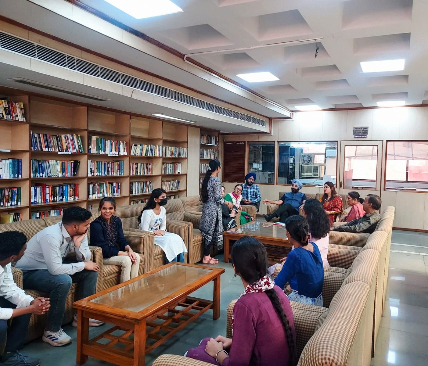 SGGSCC Library Internship Image 4